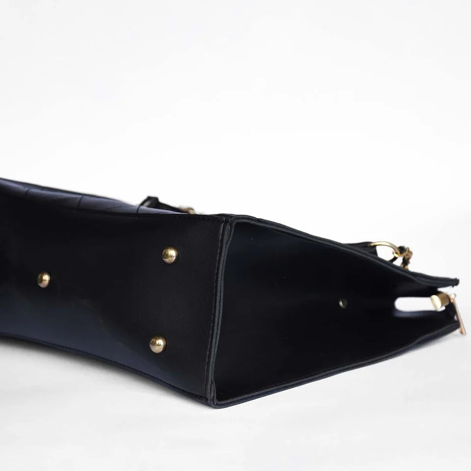 Caspia Shoulder Bag