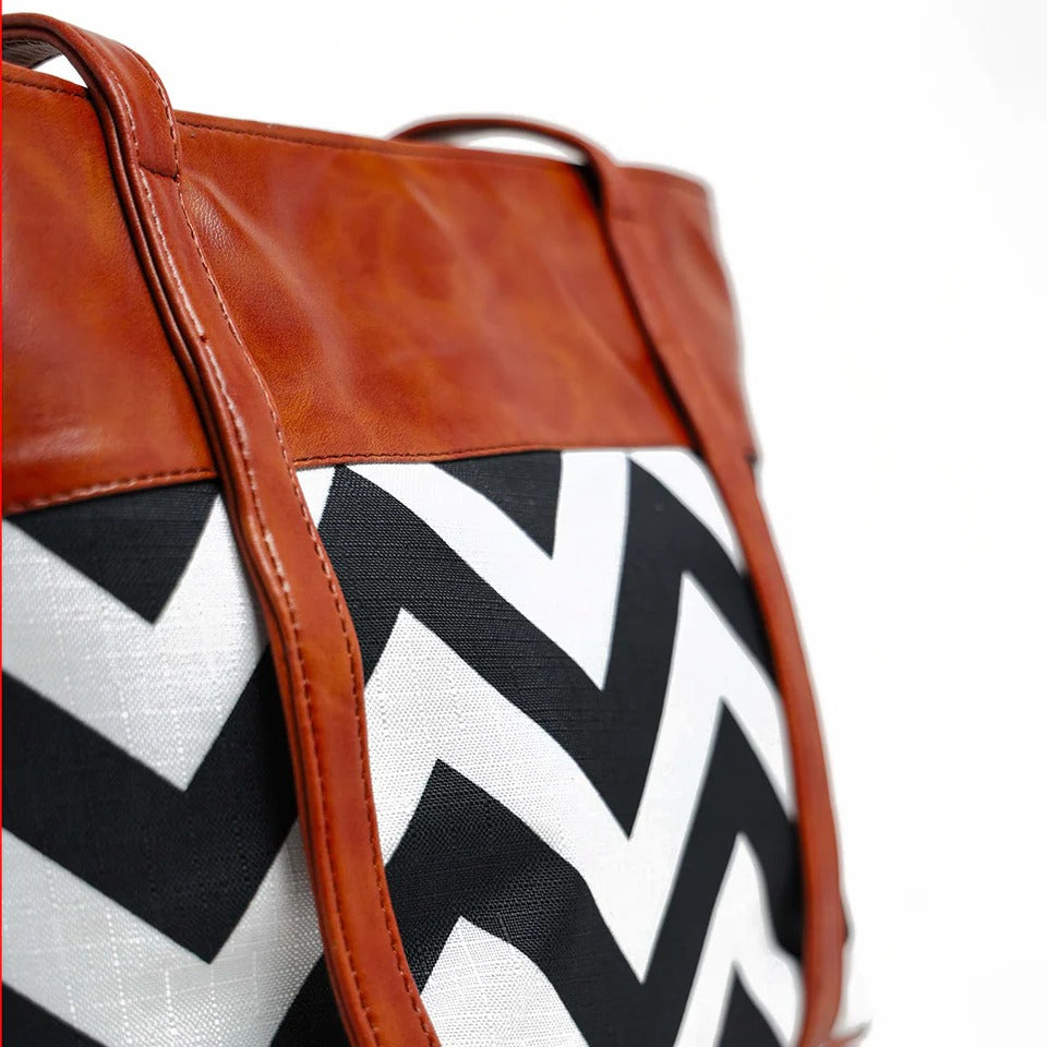 Canberra Shoulder Bag