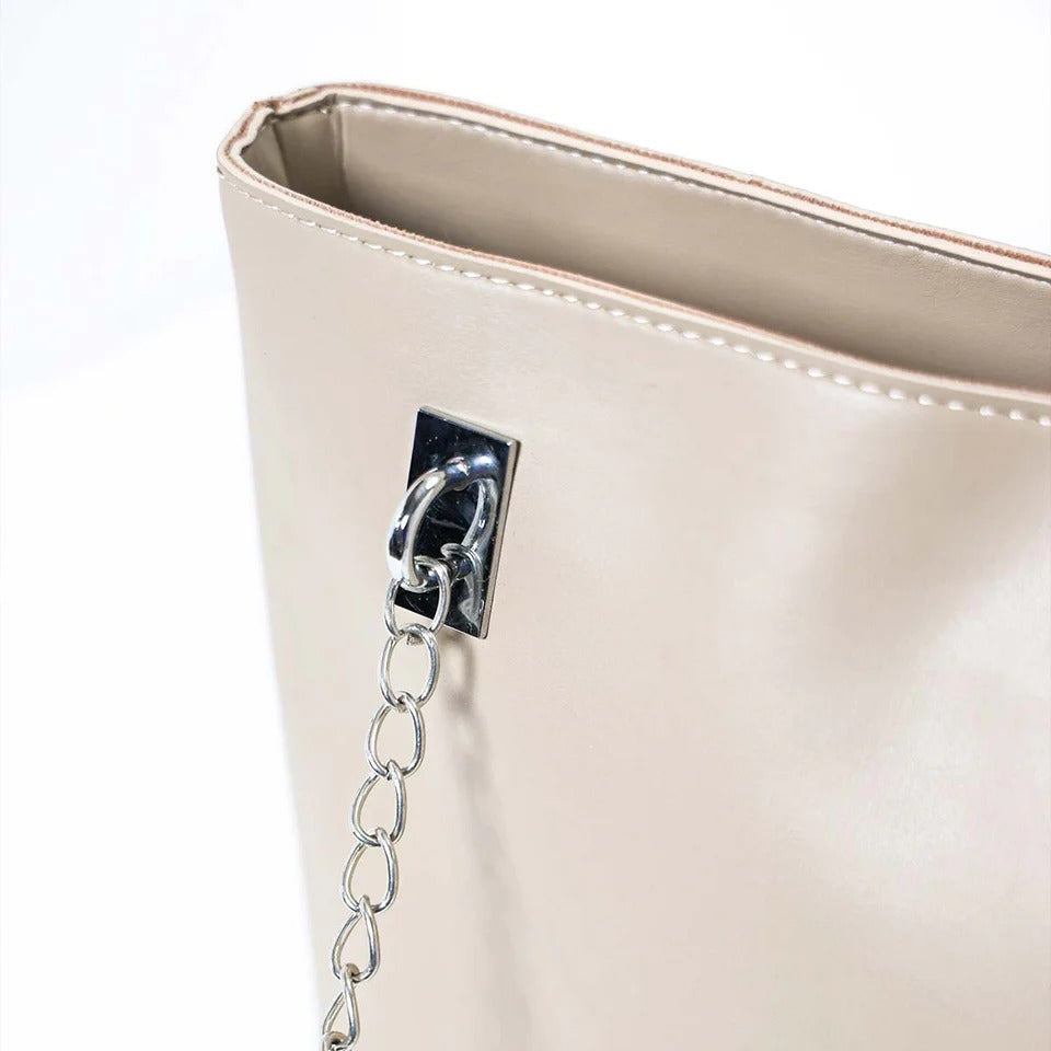 Laverna Shoulder Bag