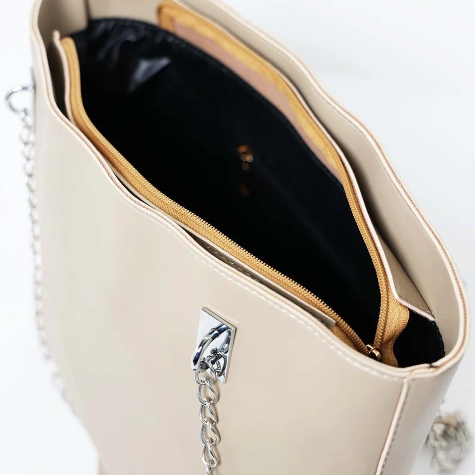 Laverna Shoulder Bag